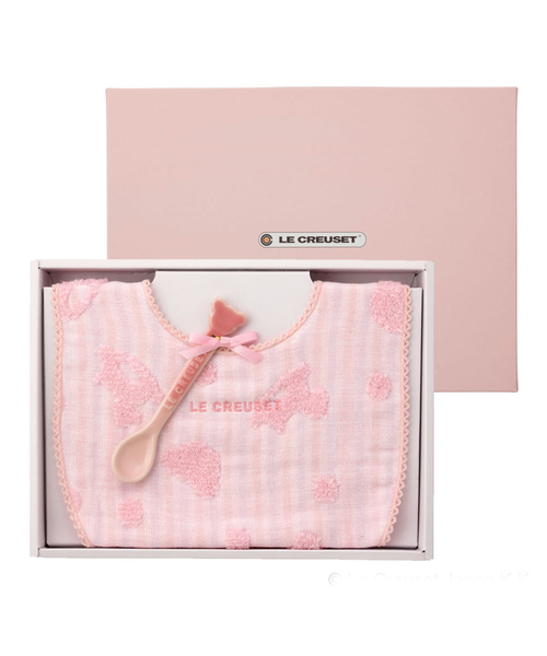 Le Creuset（ルクルーゼ）の「ベビー・スタイ＆スプーン・ギフトセット（ベビーギフト・キッズ・ベージュ系その他/ピンク系その他/ブルー系その他/ブルー系その他2・ONE SIZE）」の6枚目の写真