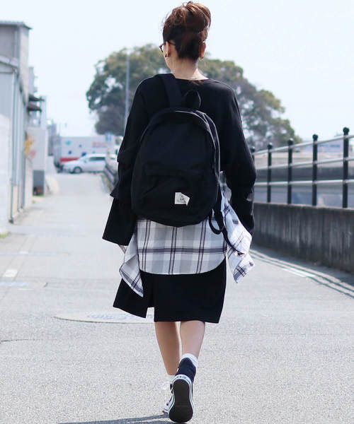 reca（レカ）の「袖コンシャス◇超ビッグシルエットスウェットカットソー（ワンピース・レディース・ブラック/グレー/グレー系その他・FREE）」の6枚目の写真