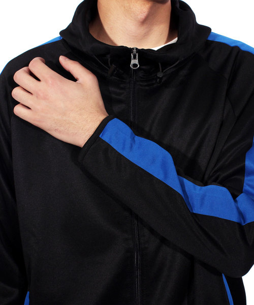 ８(eight)（エイト）の「ライン入り ジャージ ジャケット セットアップ（ジャージ・メンズ・ブラック/ネイビー/ブラック×レッド/ブラック×ブルー・MEDIUM/LARGE/X-LARGE）」の13枚目の写真