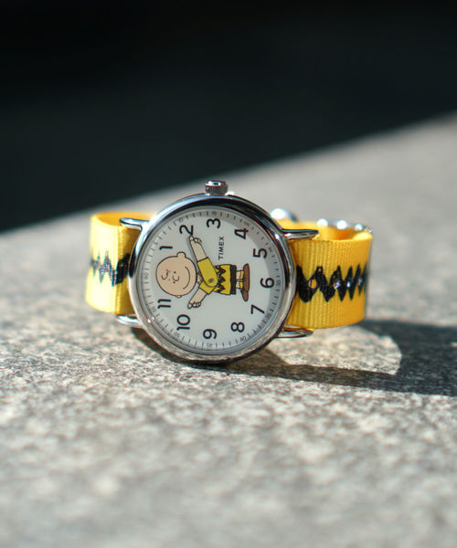 Timex タイメックス の Timex Peanuts Weekender Exclusive アナログ腕時計 Wear