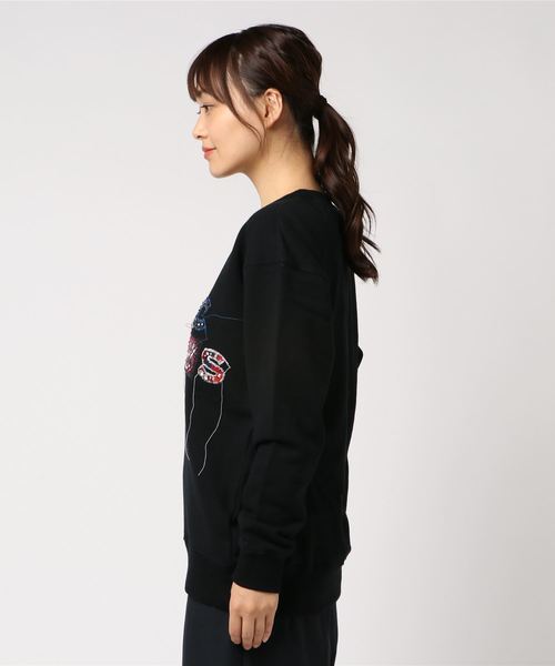 マークジェイコブス リュクス エンベリッシュド スウェットシャツ ビジューロゴ MARC JACOBS（マークジェイコブス）の「LUX EMBELLISHED