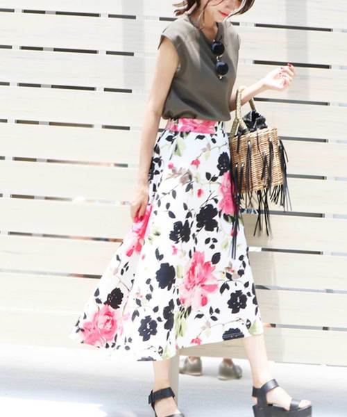 M y u（ミュー）の「ワッフル生地★フレンチスリーブプルオーバー（Tシャツ/カットソー・レディース・ホワイト/ブラック/カーキ・M/L）」の11枚目の写真