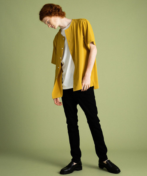UNITED TOKYO（ユナイテッドトウキョウ）の「サテンショートスリーブノーカラーシャツ（シャツ/ブラウス・メンズ・ブラック/イエロー/ブルー/グリーン・1/2/3）」の12枚目の写真