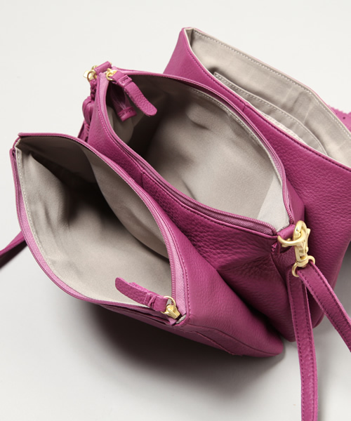 bpr BEAMS Women's（ビーピーアール　ビームス）の「△Beau're×BEAMS / 別注 3ポケット ポシェット（ショルダーバッグ・レディース・ベージュ/パープル・ONE SIZE）」の7枚目の写真