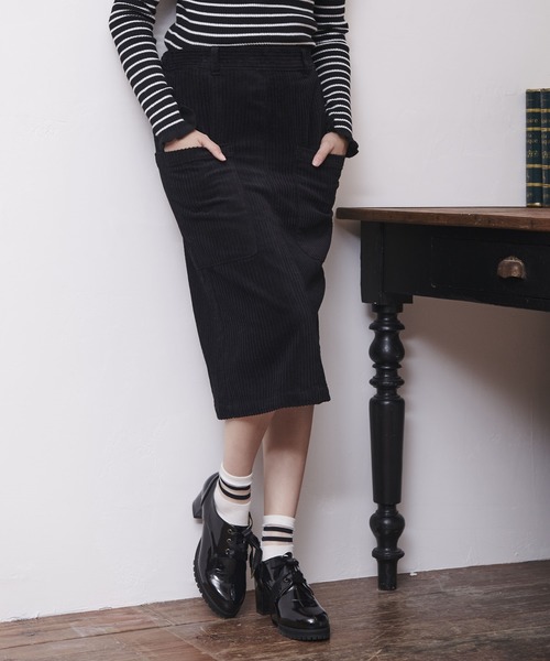 OLIVE des OLIVE（オリーブデオリーブ）の「ランダムコーデュロイ ナロースカート（スカート・レディース・ブラック/ベージュ/レッド/サックスブルー・FREE）」の21枚目の写真