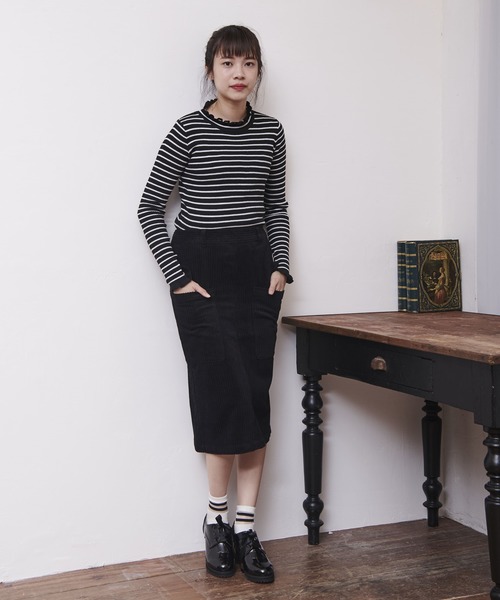 OLIVE des OLIVE（オリーブデオリーブ）の「ランダムコーデュロイ ナロースカート（スカート・レディース・ブラック/ベージュ/レッド/サックスブルー・FREE）」の22枚目の写真