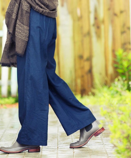 FOOT STYLE(フットスタイル)の「雑誌LEE掲載 サイドゴアブーツFS-1105(ブーツ・レディース・ブラック/ライトブラウン/ダークグレー・38/39/36/37)」の2枚目の写真