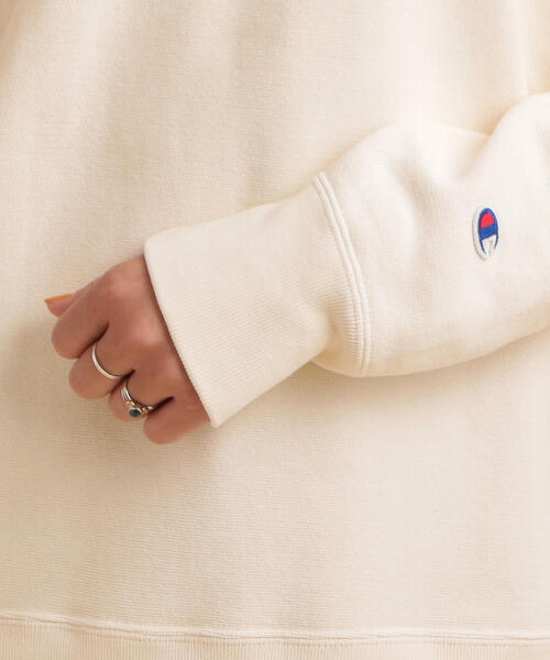 Champion(チャンピオン)の「【別注】<Champion(チャンピオン)>∴リバースウィーブスウェットプルオーバー 2 : о(スウェット・レディース・モカ/オフホワイト/ピンク・MEDIUM)」の14枚目の写真