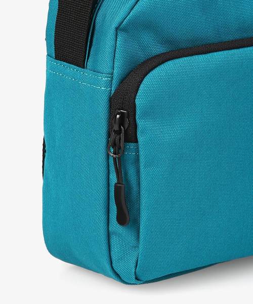 OUTDOOR PRODUCTS（アウトドアプロダクツ）の「ＦＯＲＤ ＭＩＮＩ ＳＨＯＵＬＤＥＲ ショルダーバッグ（ショルダーバッグ・レディース・グレー/ブラック/レッド/グリーン/ネイビー/チャコールグレー/ベージュ/ブルー系その他・FREE）」の10枚目の写真