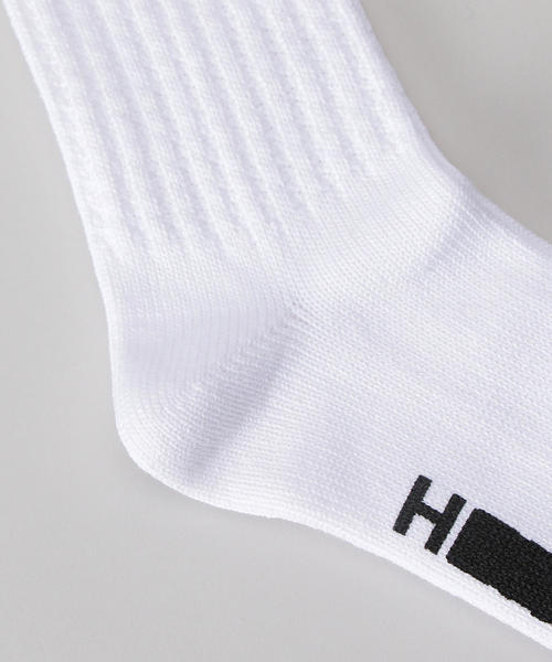 H　BEAUTY&YOUTH UNITED ARROWS（エイチビューティーアンドユースユナイテッドアローズ）の「＜H＞LOGO LOOSE SOCKS/ソックス（ソックス/靴下・メンズ・ホワイト・FREE）」の3枚目の写真