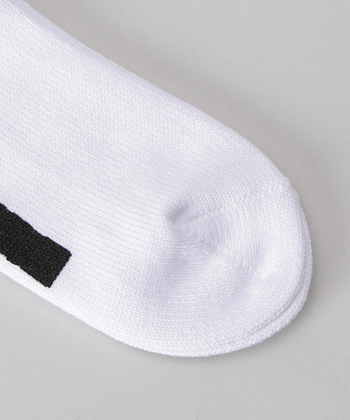 H　BEAUTY&YOUTH UNITED ARROWS（エイチビューティーアンドユースユナイテッドアローズ）の「＜H＞LOGO LOOSE SOCKS/ソックス（ソックス/靴下・メンズ・ホワイト・FREE）」の4枚目の写真