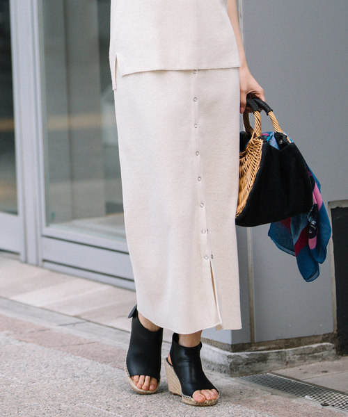 Munich（ミューニック）の「コットンリブジャージ2wayスカート【セットアップ可】（スカート・レディース・グレイッシュベージュ/ナチュラル/ネイビー/ライトブルー/ブラック・FREE）」の2枚目の写真