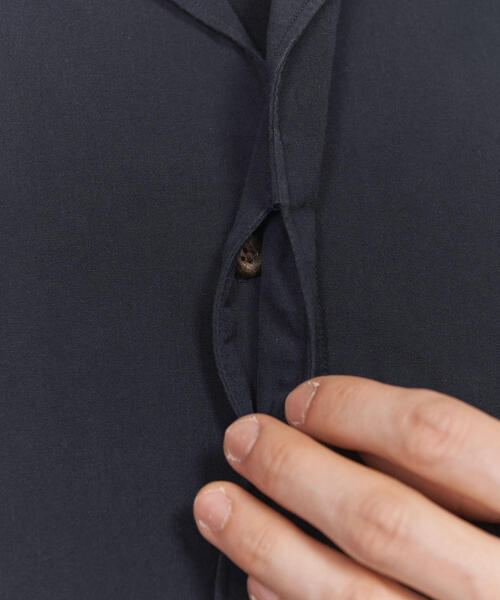 blurhms(ブラームス)の「<blurhms> CHAMB BOX SSL/シャツ ◆(シャツ/ブラウス・メンズ・ライトブルー/ネイビー・3/2)」の5枚目の写真