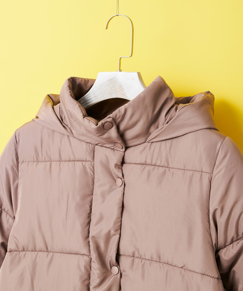 classicalelf(クラシカルエルフ)の「ロング丈ジップアップロングコート(ダウンジャケット/コート・レディース・アイボリー/モカ/ライトカーキ/パープル/レッド/ブルー/ブラック/ベージュ・LARGE/MEDIUM)」の12枚目の写真