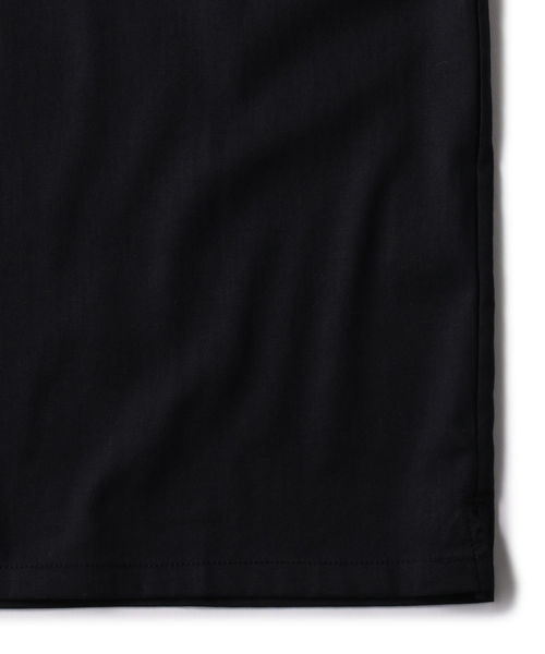 SHIPS(シップス)の「SC: PRIMEFLEX(R) リネン ヘンリーネック Tシャツ(シャツ/ブラウス・メンズ・ホワイト/ネイビー/オリーブ・SMALL/MEDIUM/LARGE/X-LARGE)」の5枚目の写真