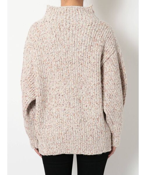 EMODA(エモダ)の「バルキーボトルネックニット(ニット/セーター・レディース・ホワイト/ブラック/ブルー/キャメル・FREE)」の12枚目の写真