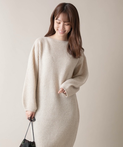 miniyu（ミニュウ）の「La SRIC/ラメボートネックワンピース（ワンピース・レディース・ベージュ/グレー/マスタード・38）」の3枚目の写真