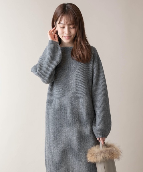 miniyu（ミニュウ）の「La SRIC/ラメボートネックワンピース（ワンピース・レディース・ベージュ/グレー/マスタード・38）」の9枚目の写真