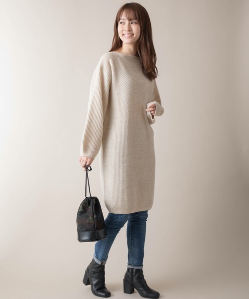 miniyu（ミニュウ）の「La SRIC/ラメボートネックワンピース（ワンピース・レディース・ベージュ/グレー/マスタード・38）」の14枚目の写真