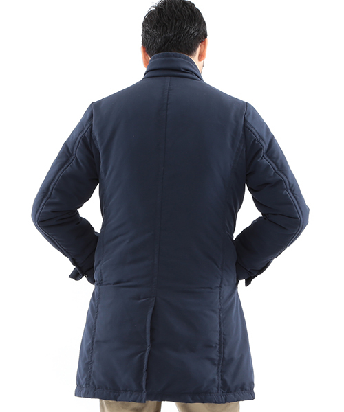 BEAMS PLUS（ビームスプラス）の「◎BEAMS PLUS / ダウン チェスターコート（チェスターコート・メンズ・ベージュ/ブルー/ネイビー・LARGE/SMALL/MEDIUM/X-LARGE）」の5枚目の写真