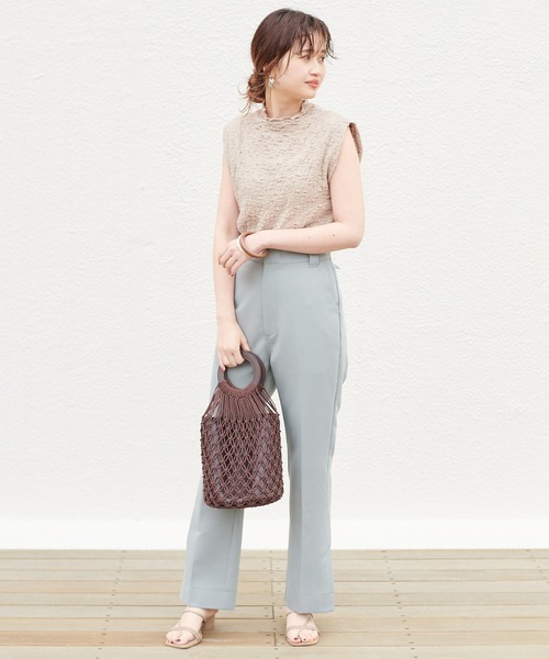 mystic(ミスティック)の「シャーリングハイネックトップス(シャツ/ブラウス・レディース・オフホワイト/ブラック/ベージュ・FREE)」の16枚目の写真