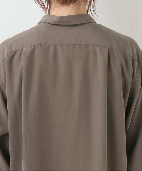 SLOBE IENA(スローブイエナ)の「ウォッシャブルレーヨンベーシックシャツ【手洗い可能】◆(シャツ/ブラウス・レディース・ブラウン/ベージュ・FREE)」の9枚目の写真