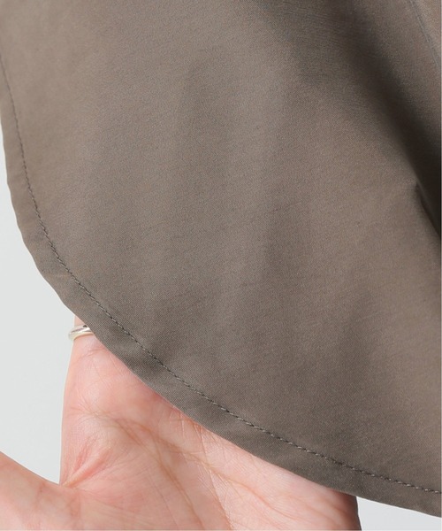 SLOBE IENA(スローブイエナ)の「ウォッシャブルレーヨンベーシックシャツ【手洗い可能】◆(シャツ/ブラウス・レディース・ブラウン/ベージュ・FREE)」の14枚目の写真