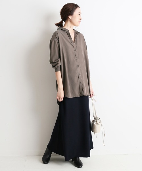 SLOBE IENA(スローブイエナ)の「ウォッシャブルレーヨンベーシックシャツ【手洗い可能】◆(シャツ/ブラウス・レディース・ブラウン/ベージュ・FREE)」の18枚目の写真