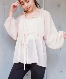 【WEB限定】フリルカラーブラウス