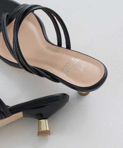 ROPE' PICNIC（ロペピクニック）の「【WEB限定】アシンメトリーデザイントングミュール（サンダル・レディース・ブラック系その他/ベージュ系その他/イエロー系その他・22.5cm/23.5cm/24.5cm）」の9枚目の写真