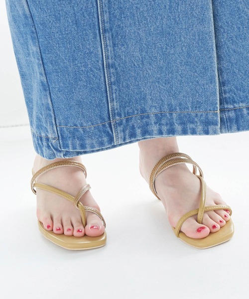 ROPE' PICNIC（ロペピクニック）の「【WEB限定】アシンメトリーデザイントングミュール（サンダル・レディース・ブラック系その他/ベージュ系その他/イエロー系その他・22.5cm/23.5cm/24.5cm）」の21枚目の写真