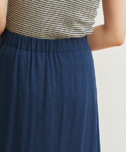 Auntie Rosa Holiday(アンティローザホリデー)の「リネンレーヨンマーメイドロングスカート(スカート・レディース・ブルー/ナチュラル/グリーン・SMALL/MEDIUM)」の17枚目の写真