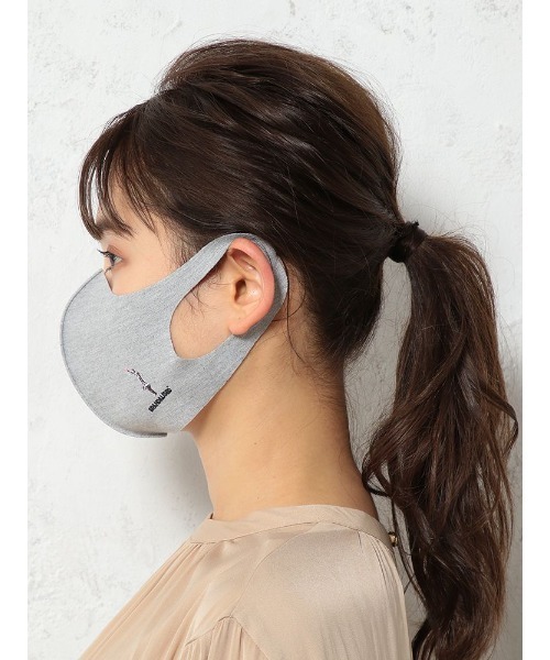 Perfect Suit FActory（パーフェクトスーツファクトリー）の「バンクシーマスク　グレー　Graffiti Is A Crime（マスク・メンズ・ライトグレー・FREE）」の8枚目の写真