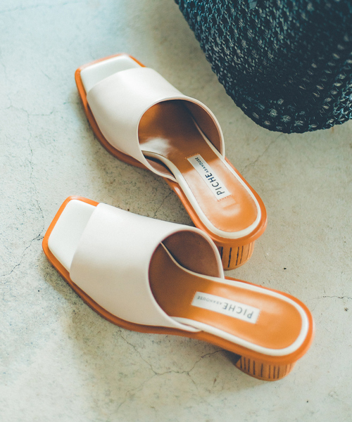 PICHE ABAHOUSE（ピシェ アバハウス）の「ワイドスクエアミュール（サンダル・レディース・ブラック/アイボリー/イエロー・36/37/38/35）」の3枚目の写真