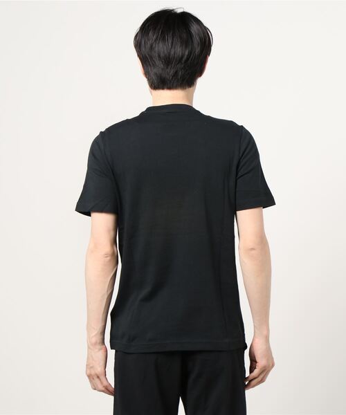 Reebok(リーボック)の「グラフィック ショート スリーブ Tシャツ /Graphic Short Sleeve Tee(Tシャツ/カットソー・メンズ・ブラック・X-SMALL/X-LARGE/SMALL/LARGE/MEDIUM/XX-LARGE)」の3枚目の写真