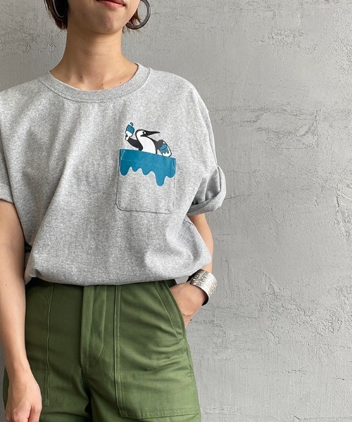 CHUMS（チャムス）の「[CHUMS/チャムス] BOOBY ペイントポケットTシャツ（Tシャツ/カットソー・レディース・ブラック/ヘザーグレー/ホワイト/ネイビー・M/XL/S/L）」の3枚目の写真