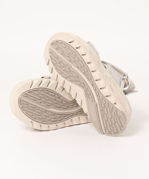 CAPRICIEUX LE'MAGE(カプリシューレマージュ)の「【DESCENTE/デサント】エナザイトカームサンダル(サンダル・レディース・ホワイト/ブラック・23cm/24cm)」の3枚目の写真