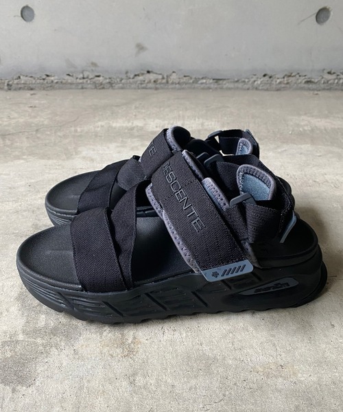 CAPRICIEUX LE'MAGE(カプリシューレマージュ)の「【DESCENTE/デサント】エナザイトカームサンダル(サンダル・レディース・ホワイト/ブラック・23cm/24cm)」の17枚目の写真