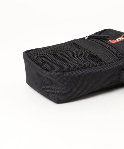 MOOMIN(ムーミン)の「【 MOOMIN 】 ワンポイント リトルミイ ミニショルダーバッグ(ショルダーバッグ・レディース・ベージュ/ブラック・FREE)」の4枚目の写真