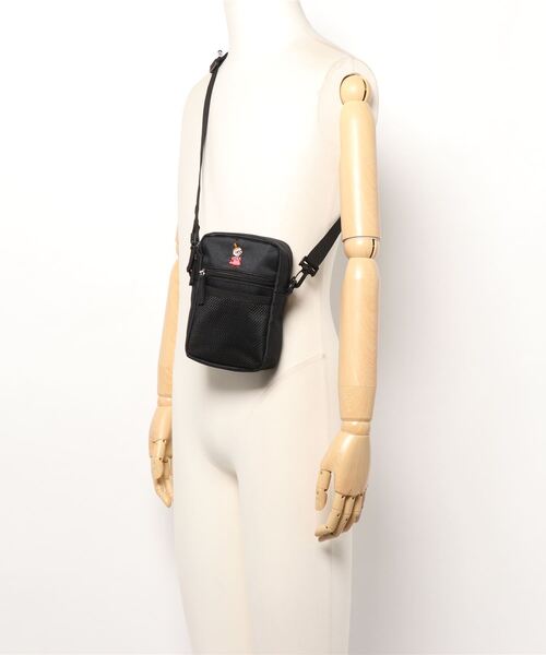 MOOMIN(ムーミン)の「【 MOOMIN 】 ワンポイント リトルミイ ミニショルダーバッグ(ショルダーバッグ・レディース・ベージュ/ブラック・FREE)」の6枚目の写真
