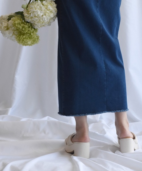 Alley by w closet(アリーバイダブルクローゼット)の「【Alley】ぷっくりクロスミュール(サンダル・レディース・ホワイト/ブラック/イエロー・M/L)」の11枚目の写真