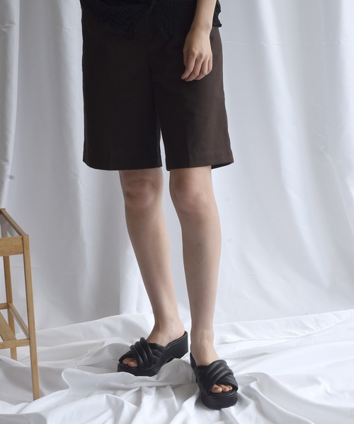 Alley by w closet(アリーバイダブルクローゼット)の「【Alley】ぷっくりクロスミュール(サンダル・レディース・ホワイト/ブラック/イエロー・M/L)」の16枚目の写真