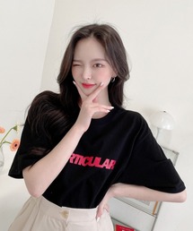 『TOEASY/トゥイージー』particular Lettering short-sleeved T-shirt/英字レタリング 半袖Tシャツ