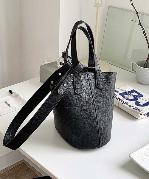 ammy.（エイミードット）の「【 ammy. / エイミードット 】 2way バケツ型 ショルダーバッグ / ハンドバッグ（ショルダーバッグ・レディース・ホワイト/ブラック/ブラウン/グレイッシュベージュ・FREE）」の16枚目の写真