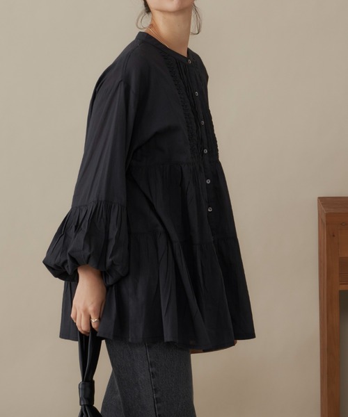 AIC.(エーアイシー)の「ピンタックティアードブラウス(シャツ/ブラウス・レディース・ブラック/オフホワイト/グリーン・FREE)」の22枚目の写真