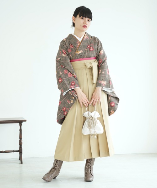 平和屋着物○上質な小紋 松 黒地 正絹 逸品 AABD7035ph