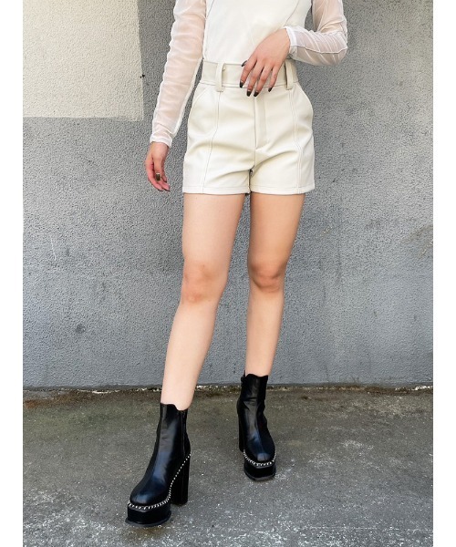 ENVYM（アンビー）の「レザーライクスキニーPT（その他パンツ
