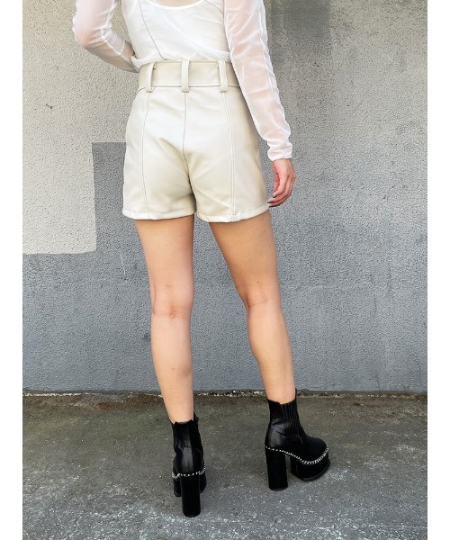 ENVYM（アンビー）の「レザーライクスキニーPT（その他パンツ