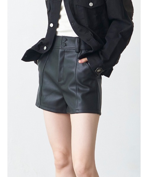 ENVYM（アンビー）の「フェイクレザーＳＰＴ（その他パンツ・レディース・ブラック/アイボリー・S/M）」の16枚目の写真