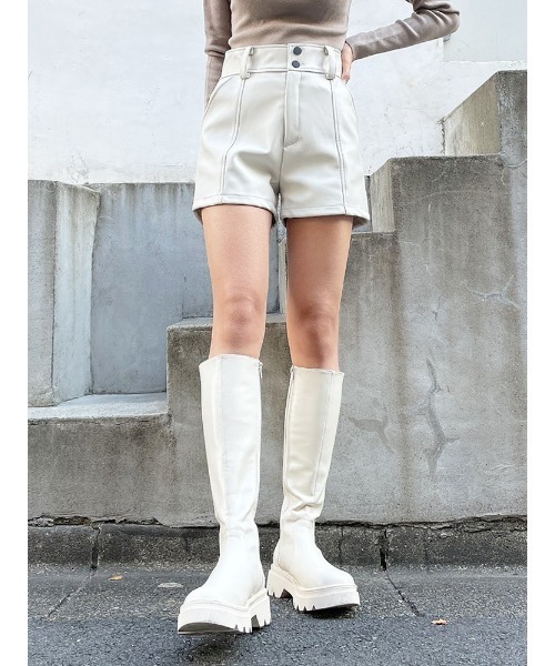 ENVYM（アンビー）の「フェイクレザーＳＰＴ（その他パンツ・レディース・ブラック/アイボリー・S/M）」の19枚目の写真